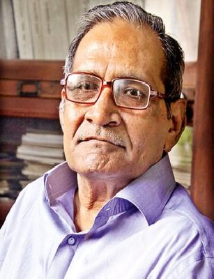 All of them have become tired! | ..सारे त्रंगडे झाले आहे! All of them have become tired! | ..सारे त्रंगडे झाले आहे!