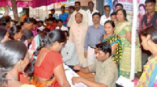 Insurance cover for five thousand sisters | पाच हजार भगिनींना विम्याचे संरक्षण