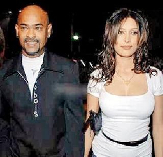 Criminal case against Vinod Kambli for assault on Manikarni | मोलकरणीला मारहाण केल्याप्रकरणी विनोद कांबळीविरोधात गुन्हा