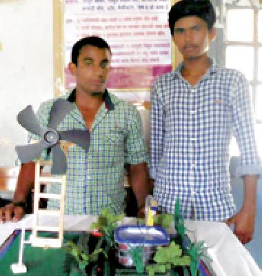 'Live' experiments in science exhibition! | विज्ञान प्रदर्शनात ‘जिवंत’ प्रयोग! 'Live' experiments in science exhibition! | विज्ञान प्रदर्शनात ‘जिवंत’ प्रयोग!