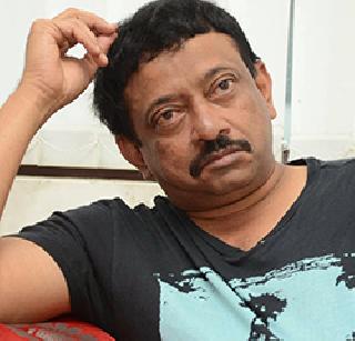 Ram Gopal Varma punishes Rs 10 lakh for removing Sholay's remake | शोलेचा रिमेक बनवल्याने राम गोपाल वर्मांना १० लाखांचा दंड Ram Gopal Varma punishes Rs 10 lakh for removing Sholay's remake | शोलेचा रिमेक बनवल्याने राम गोपाल वर्मांना १० लाखांचा दंड