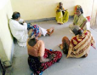 Gramsevak also falls; Village work jam | ग्रामसेवकही संपात; गावातील कामे ठप्प