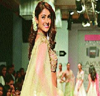 Ilyaanaaera half a million | इलियानाला दीड कोटींची आॅफर Ilyaanaaera half a million | इलियानाला दीड कोटींची आॅफर
