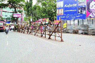 Road contractor | रस्ते खणणाऱ्या ठेकेदाराला अभय