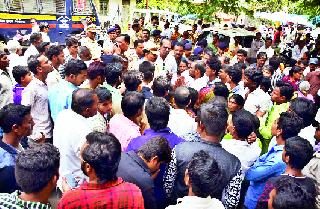 Bitco broke into the hospital | बिटको रुग्णालयात तोडफोड