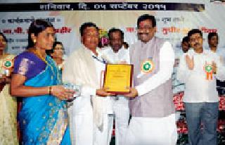 Hope from the Suzan community teachers | सुजान समाजनिर्मितीची शिक्षकांकडूनच आशा