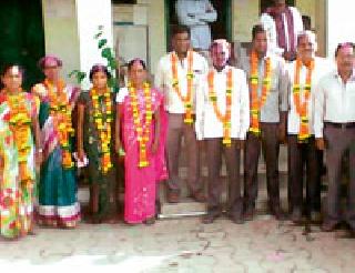 The BJP is pushing the Congress, the Congress' power | मारोड्यात भाजपाला धक्का, काँग्रेसची सत्ता The BJP is pushing the Congress, the Congress' power | मारोड्यात भाजपाला धक्का, काँग्रेसची सत्ता