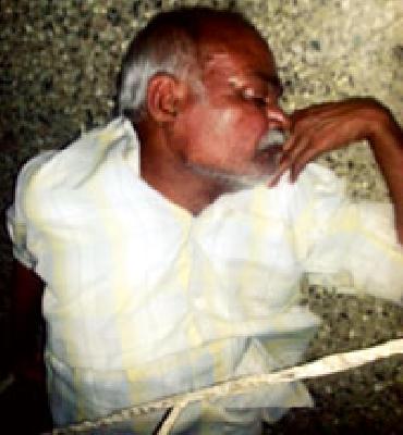 Such a rage of drunken medical officer | दारूच्या नशेतील वैद्यकीय अधिकाऱ्याचा असाही प्रताप