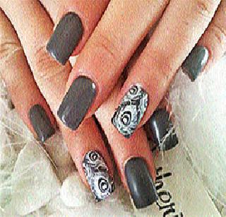 Nail color palette | नखांवर रंगीत साज Nail color palette | नखांवर रंगीत साज