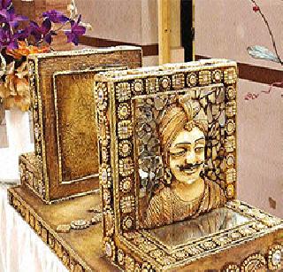 The confluence of pictures and sculptures | चित्र आणि शिल्पकलेचा संगम The confluence of pictures and sculptures | चित्र आणि शिल्पकलेचा संगम