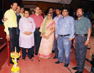 'We two of us' | ‘हम दो हमारे वो’ने केली हसवणूक