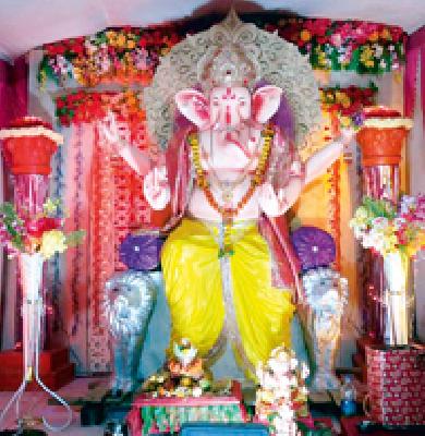 'One Village, One Ganpati' for 12 years | १२ वर्षांपासून ‘एक गाव, एक गणपती’