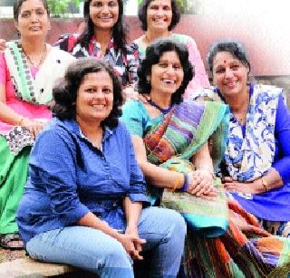 Single woman, will take the fare! | एकपात्री नारी, घेईल भरारी! Single woman, will take the fare! | एकपात्री नारी, घेईल भरारी!