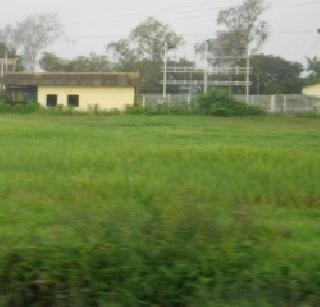 In the MIDC in West Vidarbha, the plot of the brokers is more | पश्चिम विदर्भामधील एमआयडीसीत दलालांचेच भूखंड अधिक In the MIDC in West Vidarbha, the plot of the brokers is more | पश्चिम विदर्भामधील एमआयडीसीत दलालांचेच भूखंड अधिक