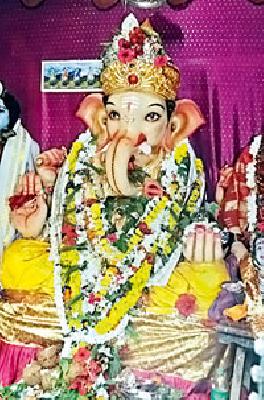 Nirpingale 1048 years old Ganapati | नेरपिंगळाईत १०४८ वर्षे पुरातन गणपती