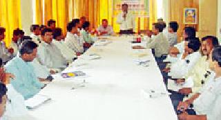 Center for Agricultural Science, Pest, Patients Guidance | कृषी विज्ञान केंद्राने केले कीड, रोगांवर मार्गदर्शन