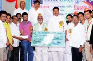 King's help from Bhandara | भंडाराचा राजाची मदत