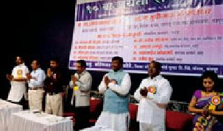 Barrister Khobragade is a charcoal diamond! | बॅरिस्टर खोब्रागडे म्हणजे कोळशातील हिरा !