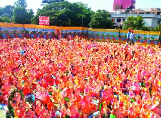 Nashikkar's donation path! | नाशिककरांचं ‘दान पावलं’! Nashikkar's donation path! | नाशिककरांचं ‘दान पावलं’!