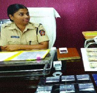 Fake diamonds, cheating gangs by sleeping | नकली हिरे, सोने देऊन फसवणारी टोळी जेरबंद