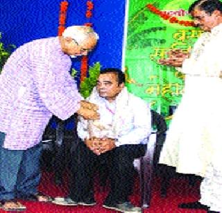 The Vasai Sahitya-Kala Mahotsava soup was started | वसई साहित्य-कला महोत्सवाचे सूप वाजले The Vasai Sahitya-Kala Mahotsava soup was started | वसई साहित्य-कला महोत्सवाचे सूप वाजले