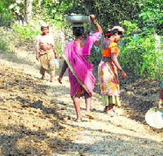 Millions of laborers got their hands on work! | रोहयोतून लाखो मजुरांच्या हाताला मिळाले काम! Millions of laborers got their hands on work! | रोहयोतून लाखो मजुरांच्या हाताला मिळाले काम!