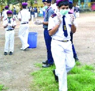 Cleanliness campaign of students under Swachh Bharat Mission | स्वच्छ भारत अभियानांतर्गत विद्यार्थ्यांची स्वच्छता मोहीम Cleanliness campaign of students under Swachh Bharat Mission | स्वच्छ भारत अभियानांतर्गत विद्यार्थ्यांची स्वच्छता मोहीम