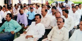 Teachers should not be afraid of online | शिक्षकांनी आॅनलाईनचा धसका घेऊ नये