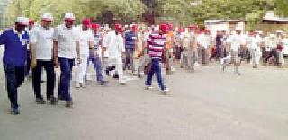 Chalal ho ho ho ... | चालाल तर वाचाल...