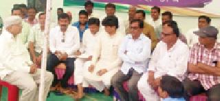 Determination of continuation of satyagraha | सत्याग्रह सुरूच ठेवण्याचा मंचचा निर्धार Determination of continuation of satyagraha | सत्याग्रह सुरूच ठेवण्याचा मंचचा निर्धार