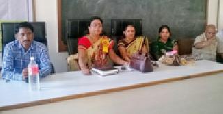 Claims and apology in the Panchayat Samiti | पंचायत समितीत हक्कभंग व माफीनामा Claims and apology in the Panchayat Samiti | पंचायत समितीत हक्कभंग व माफीनामा