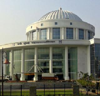 Electricity extraction from municipal corporation | महापालिकेकडून विजेची उधळपट्टी