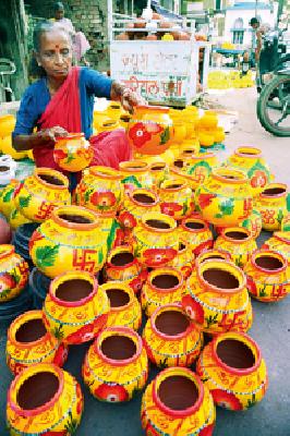 Preparation for Navaratri Festival: | नवरात्रोत्सवाची तयारी : Preparation for Navaratri Festival: | नवरात्रोत्सवाची तयारी :