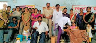 70 women's blood donation in the Sakha Manch Blood Donation Camp | सखी मंचच्या रक्तदान शिबिरात ७० महिलांचे रक्तदान