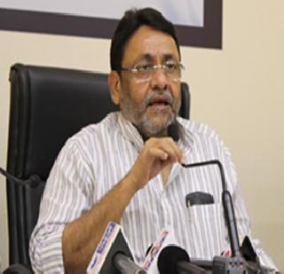 Scandal of Mahatma's photo purchase scam | महापुरुषांच्या फोटो खरेदीत घोटाळा