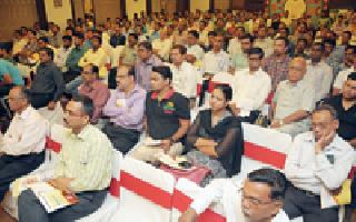 Post-retirement life 'NPS' is accessible | सेवानिवृत्तीनंतरचे जीवन ‘एनपीएस’ने सुलभ