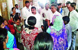 Demand for Gangapur Hospital continuing for 24 hours | गंगापूर रुग्णालय २४ तास सुरू ठेवण्याची मागणी Demand for Gangapur Hospital continuing for 24 hours | गंगापूर रुग्णालय २४ तास सुरू ठेवण्याची मागणी