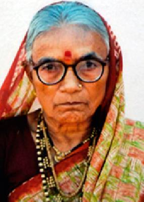 Wife's death in husband's thirteen program | पतीच्या तेरवी कार्यक्रमात पत्नीचा मृत्यू