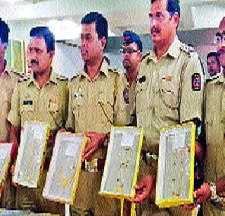 Grab 18 stolen jewelery | चोरलेले १८ तोळ्यांचे दागिने हस्तगत