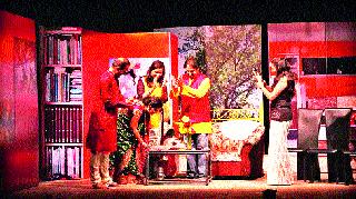 The relationship between the relationship between the separators 'yours-in-me' | नाते संबंधातले पदर अलगदपणे उलगडणारे ‘तुझ्या-माझ्यात’