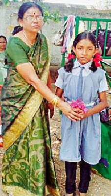 151 Adoption of addiction in schools | १५१ शाळांत व्यसनांचे सीमोल्लंघन 151 Adoption of addiction in schools | १५१ शाळांत व्यसनांचे सीमोल्लंघन