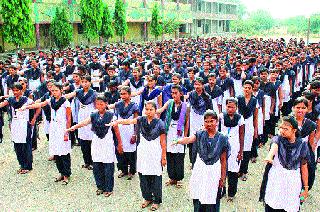 Pollution-free Diwali Diwali | प्रदूषणमुक्त दिवाळी करण्याची प्रतिज्ञा