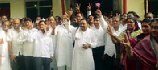 Mohan Inngle as Chairman | मोहन इंंगळे सभापतिपदी