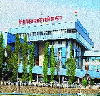 Luxury trains for the office bearers | पदाधिकाऱ्यांसाठी आलिशान गाड्या Luxury trains for the office bearers | पदाधिकाऱ्यांसाठी आलिशान गाड्या