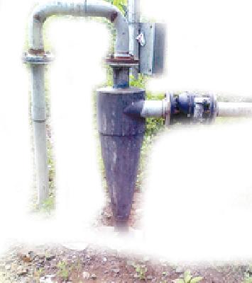 Workers stop the work of the borewell! | पदाधिकाऱ्यांनीच रोखली बोअरवेलची कामे ! Workers stop the work of the borewell! | पदाधिकाऱ्यांनीच रोखली बोअरवेलची कामे !