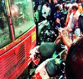 Breakdown PMP throws up on Nehru road | ब्रेक फेल पीएमपीचा नेहरू रस्त्यावर थरार