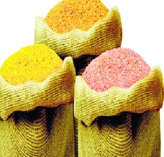 Millions of tons of pulses in Mumbai! | लाखो टन डाळ मुंबईच्या बंदरात! Millions of tons of pulses in Mumbai! | लाखो टन डाळ मुंबईच्या बंदरात!