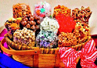 Dessert, dry fruit or chocolate box | मिठाई, सुकामेवा अन् चॉकलेट बॉक्स