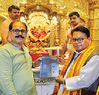 In all the districts of the state at the same time, 'Deepotsav' | राज्यातल्या सर्व जिल्ह्यांमध्ये एकाच वेळी ‘दीपोत्सव’ In all the districts of the state at the same time, 'Deepotsav' | राज्यातल्या सर्व जिल्ह्यांमध्ये एकाच वेळी ‘दीपोत्सव’