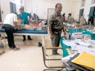 Four C-60 wounded in the accident | अपघातात सी-६० चे चार जवान जखमी Four C-60 wounded in the accident | अपघातात सी-६० चे चार जवान जखमी